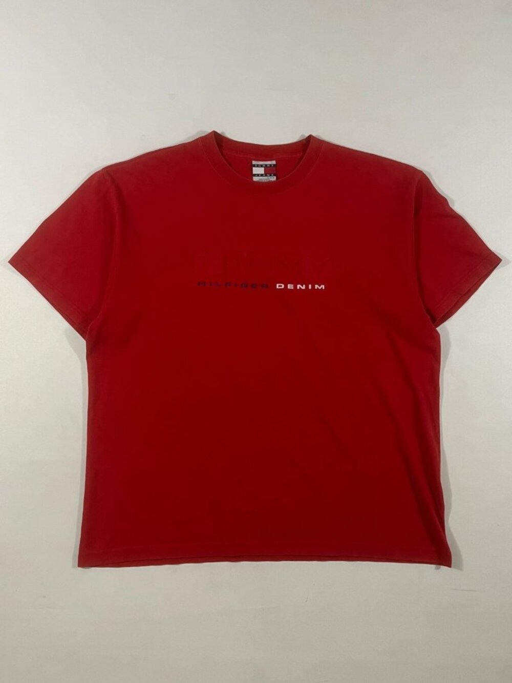 Vintage Y2K Tommy Hilfiger Denim Red Embossed Spell Out Logo Boxy T-Shirt XL
